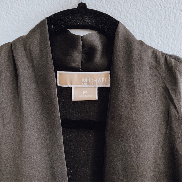 Michael Kors surplice blouse black long sleeve - Picture 5 of 6